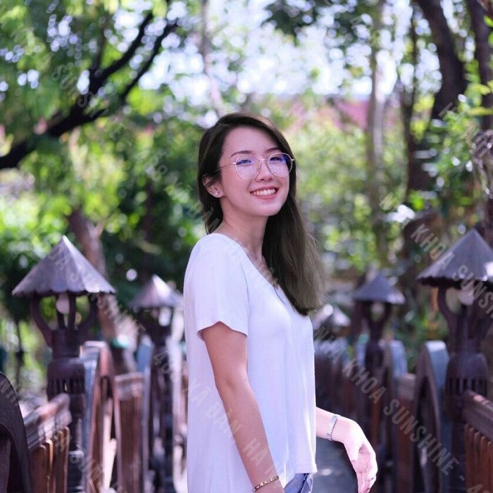 chi phí trồng răng khểnh