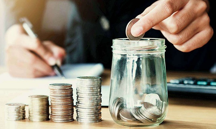 Làm trắng răng sứ giá